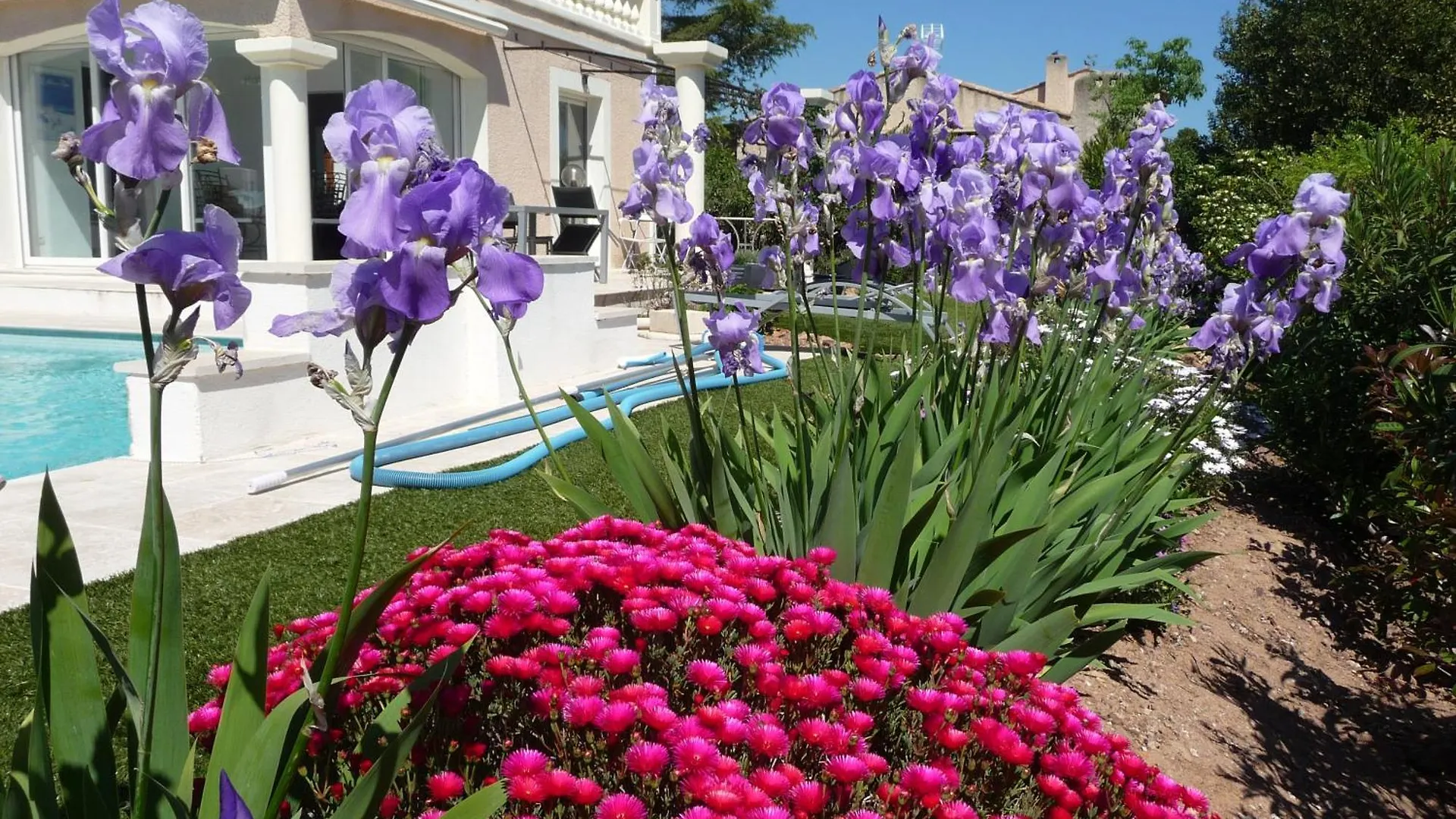 Villa Iris, Climatisee Avec 4 Chambres Et Piscine A Boulouris Sur Mer Saint-Raphael